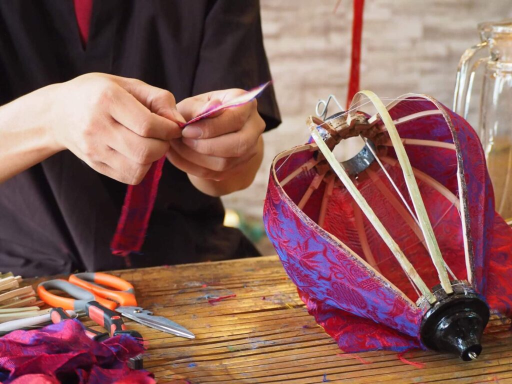 Lantern making workshops in Hoi An